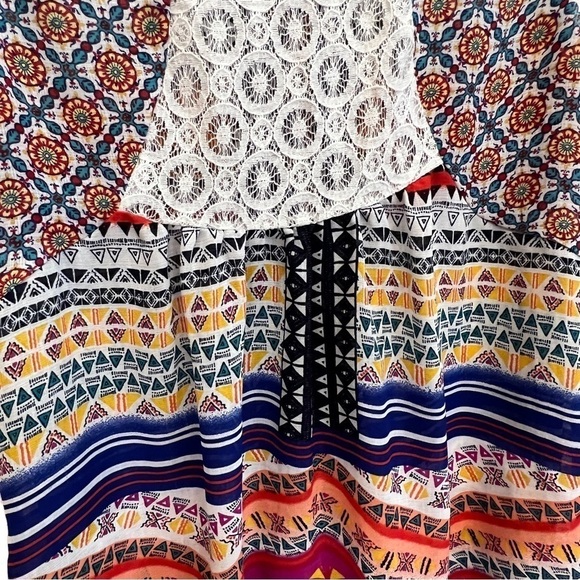 Valerie Stevens Multicolor Geometric Blouse - Picture 8 of 15